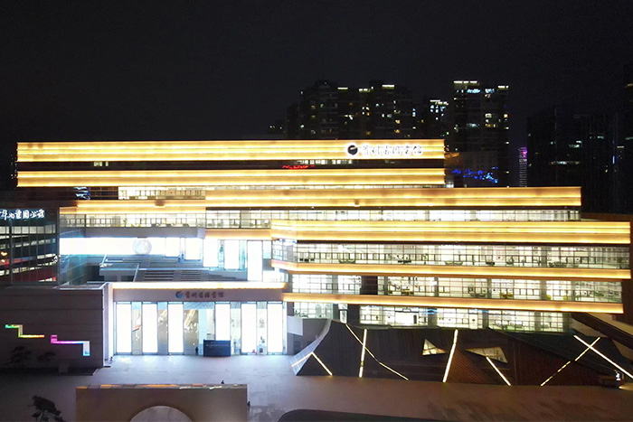 商場外墻燈光亮化